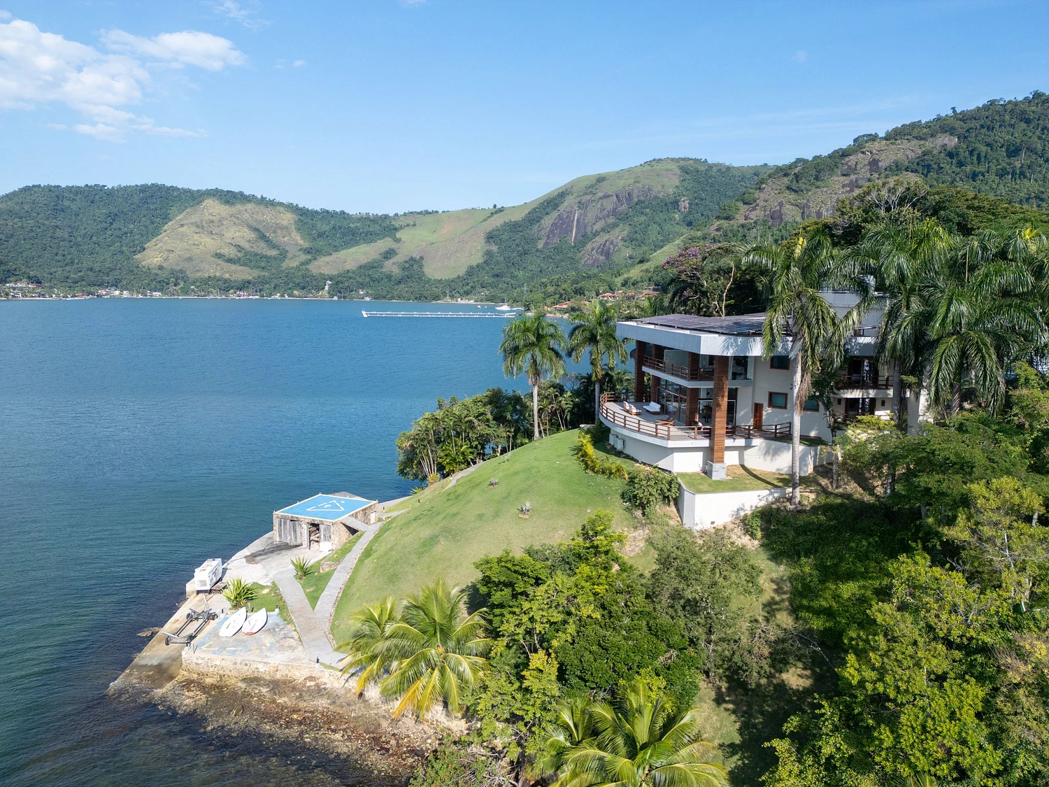 luxuosa-ilha-em-angra-dos-reis-ang014